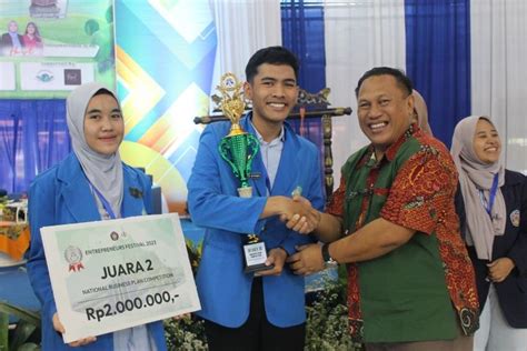 Tim Mahasiswa UNIMUS Raih Juara 2 Business Plan Competition Di Event