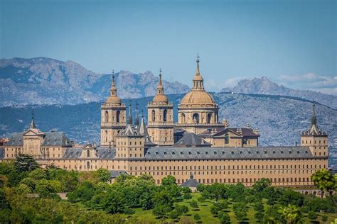 Tripadvisor Visite o Mosteiro e Palácio El Escorial em um grupo