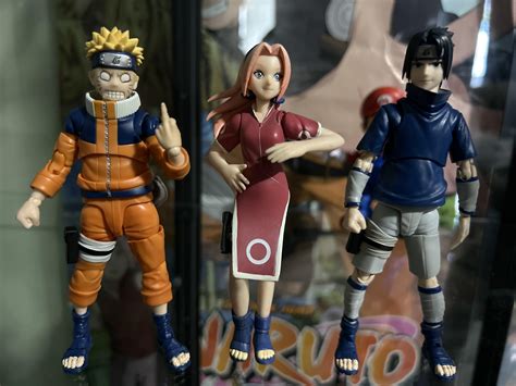 This old Megahouse Sakura actually scales quite well with SHF kid