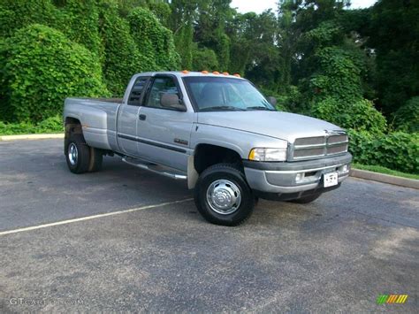 2000 Light Driftwood Satin Glow Dodge Ram 3500 Slt Extended Cab 4x4