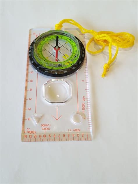 Map Compass Liquid Filled Lightweight And Inexpensive Agent 74 Co