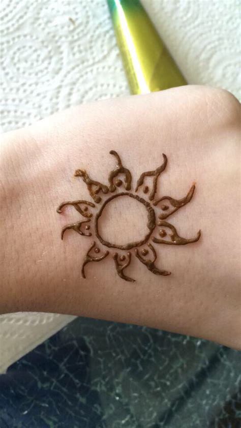 Henna Designs Sun