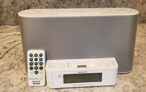 Sony Dream Machine IPod Dock FM AM Clock Radio ICF CS10iP White Cool