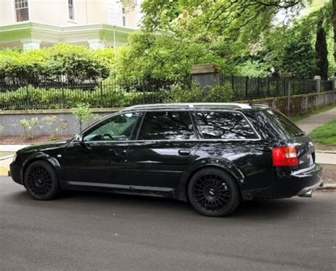 Audi 2002 S6 Avant Black-over-Black For Sale - 2Bennett Audimotive