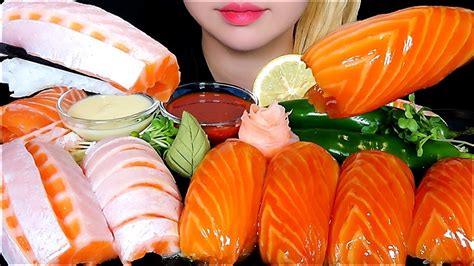 🍣 Giant Salmon Sushi Asmr Mukbang Eating Sounds Youtube