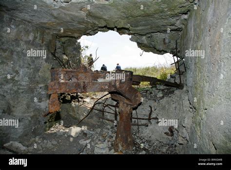 World War Ii Japanese Bunker Fotograf As E Im Genes De Alta Resoluci N