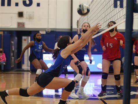 Volleyball: Hen Hud sails into state regional finals with sweep of Section 4 champ Owego