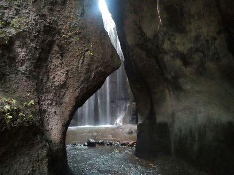 Tukad Cepung Pesona Air Terjun Dari Langit Di Bali Bali