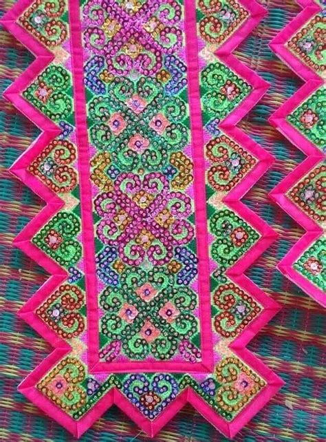 Pin By Sherry Lee On Hmong Is Beautiful Hmong Embroidery Cross