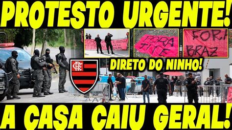 CHUVA DE OVADA NOS JOGADORES DO FLAMENGO PROTESTO PESADO NO CT NINHO