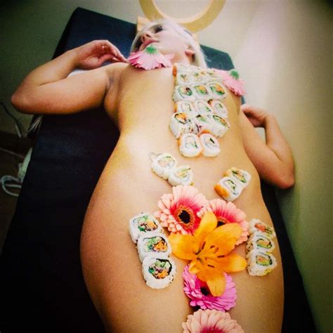 This Is What Its Like To Be A Naked Sushi Model Photos