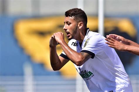 Figueirense Acerta Retorno Do Artilheiro Da Copa S O Paulo De Futebol