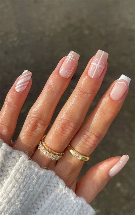 Beautiful Trending Acrylic Nail Art Ideas New Year Winter Nails Art