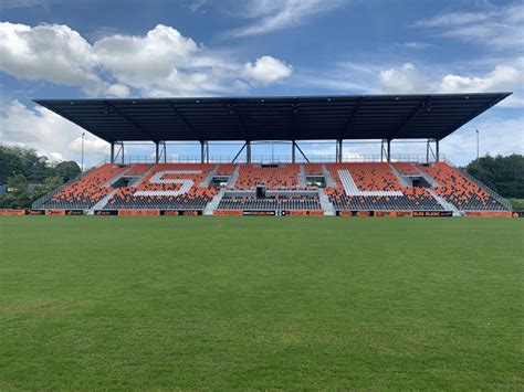 Le Stade Francis Le Basser Stade Lavallois Mayenne FC