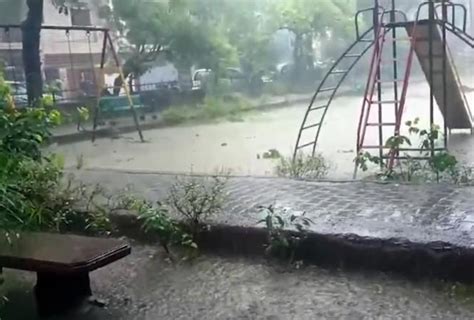 Rain Wreaks Havoc Submerges Delhi Ncr Breaks 88 Year Old Record