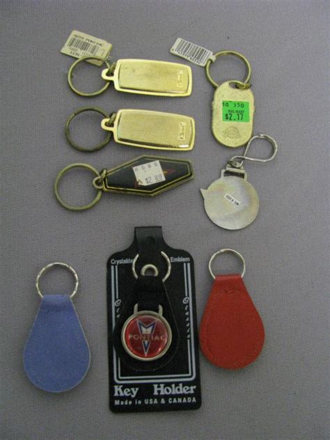 Purchase Vintage Pontiac Chief Of The Sixes Key Chain Pontiac Key