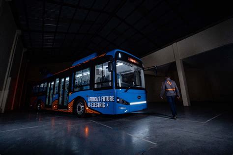 Roam Launches First Electric Transit Bus In Kenya Move Electric