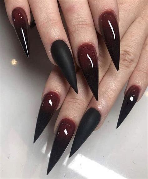 Pin De Gabriela Melotti Em Nails Unhas Góticas Unhas Decoradas Unhas Estiletto