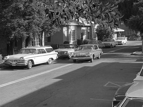 IMCDb.org: 1960 Dodge Polara in "Leave It to Beaver, 1957-1963"