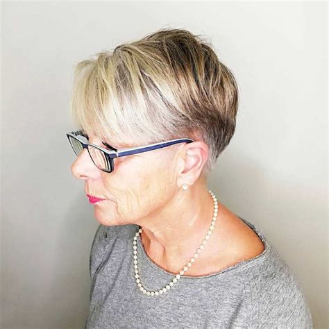 Best Short Haircuts For Women Over 60 In 2024 Hanny Karmen