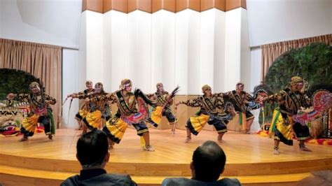 Pentas Budaya Indonesia Oleh Konsulat Jenderal Republik Indonesia Di