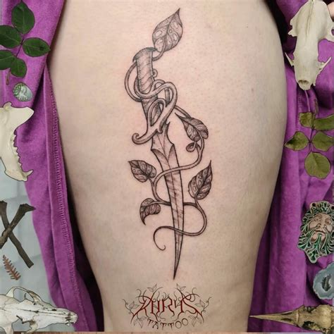 10 Vine Flower Tattoo Ideas That Will Blow Your Mind