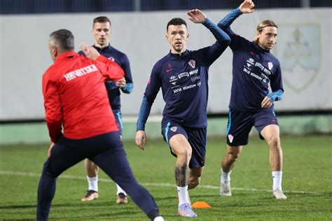 FOTO Vatreni odradili prvi trening u Dugopolju sedmorica su na poštedi