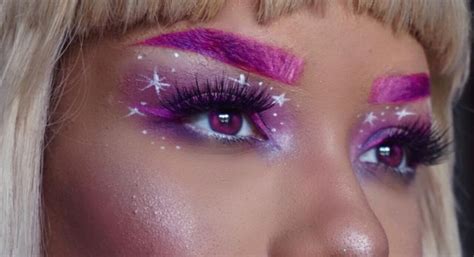 National Pink Day's Most Beautiful Pink Makeup Looks