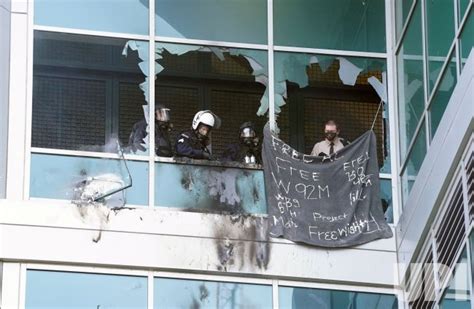 Photo Inmates Get Loose From Cells Start Fires And Break Windows