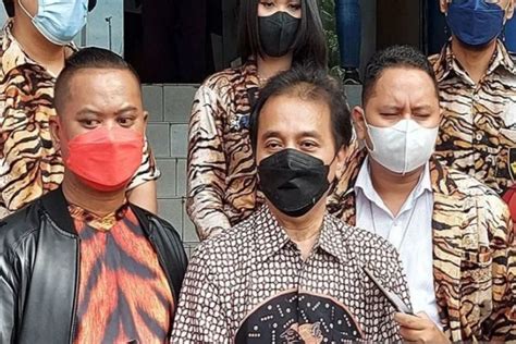 Roy Suryo Jadi Tersangka Kasus Meme Jokowi Begini Kata Polisi