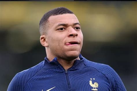 Babak Baru Saga Transfer Kylian Mbappe Chelsea Dan Klub Arab Saudi