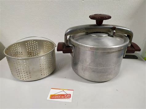 Cocotte Minute Made In France Ancienne Alu Aluminium 5 5 L Litres