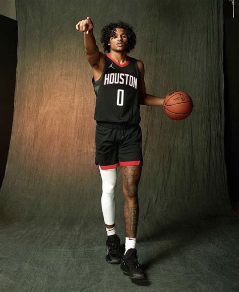 pin  makaila brown  basketball pictures poses basketball pictures