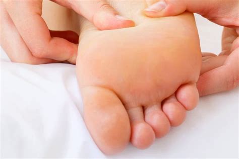 Causes Of Foot Pain And What You Can Do About It | JustBunions.com