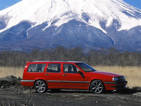 VOLVO 850 Estate R Specs & Photos - 1994, 1995, 1996 - autoevolution