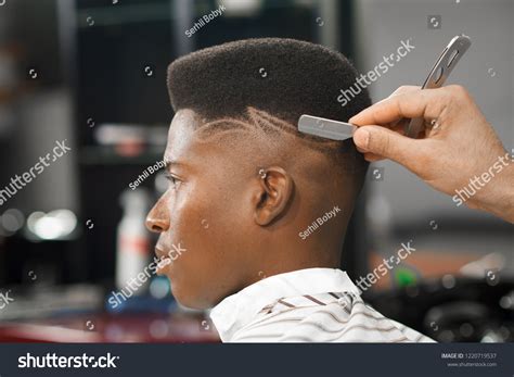 90.541 Hair Cut Barber Shop Images, Stock Photos & Vectors | Shutterstock