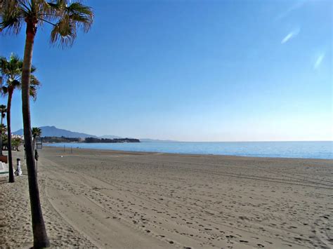 Discover Estepona’s beaches - CarGest