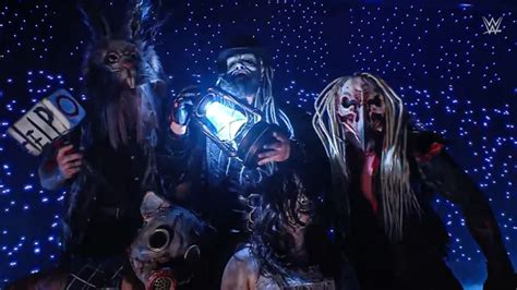 Out Of Character Photo Of Wyatt Sicks Members Emerges After Wwe Raw Debut