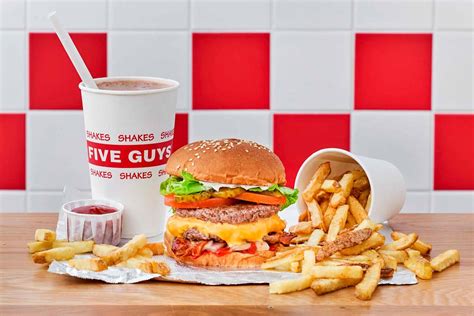 Un Nouveau Five Guys Ouvre à Paris Obama Doit être Content Outgomag