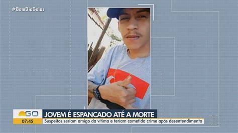 Jovem Espancado Pedradas E Pauladas At A Morte Ap S Briga Por