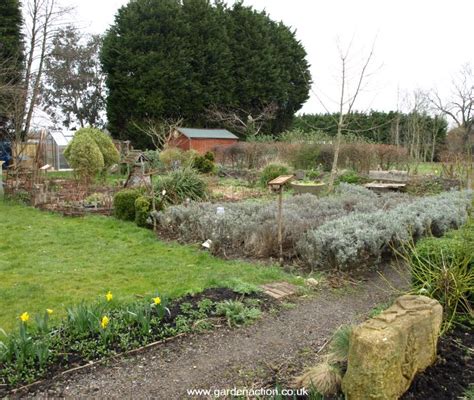 Our Picture Gallery Of Twigs Gardens In Swindon