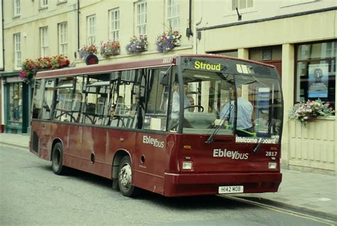 Ebley Coaches H Mob Dennis Dart Carlyle New To Metroline Flickr