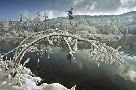 Winter at Plitvice Lakes - Nacionalni park "Plitvička jezera"