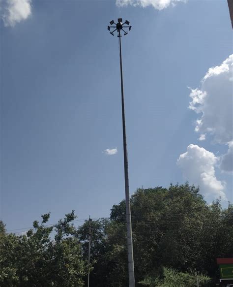 Galvanized Iron 30 Meter High Mast Lighting Pole At Rs 360000 Unit In Noida