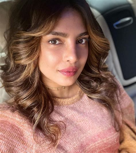 Priyanka Chopra Praises Pakistani Film Joyland Reviewit Pk