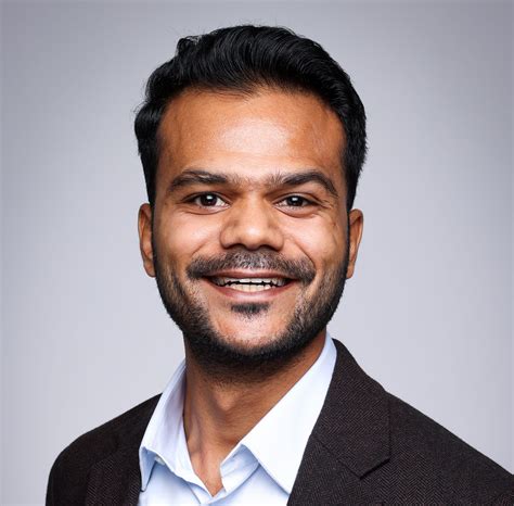 Umang Sonthalia – Medium