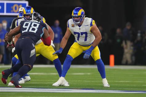 Andrew Whitworth Rams Standout Relishes Being Nfls Oldest Player