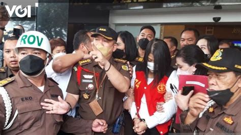 Ditanya Hakim Soal Dakwaan Pembunuhan Berencana Putri Candrawathi