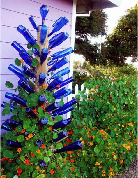 Pin By Mario Sanchez On Bottle Trees Bottle Trees Bottle Tree