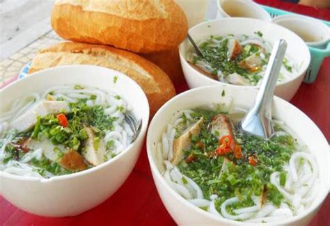 Review 6 quán bánh canh Đà Lạt ngon nên thử: Cá lóc, bột lộc, chả cá